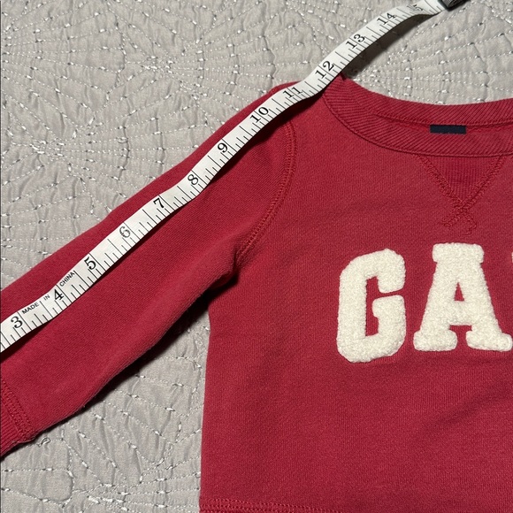 GAP Baby Berry Sweatshirt with White Raised Logo, EUC, Size 12-18 Months - Picture 9 of 9
